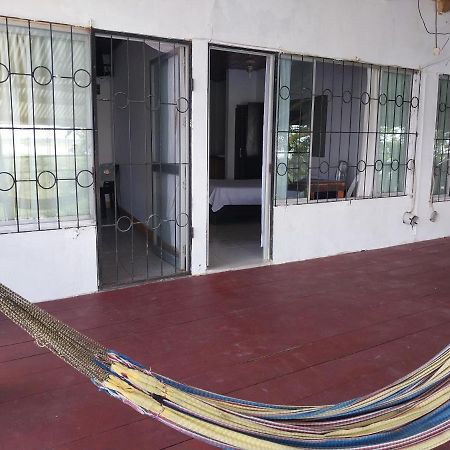 Hotel Amazon Breeze Iquitos Exterior foto